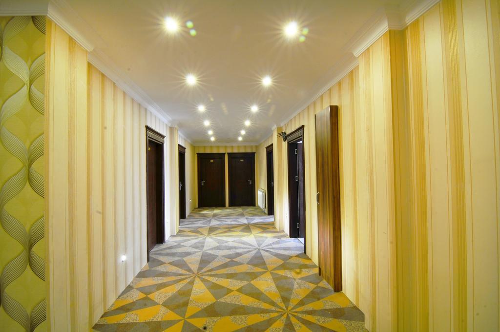 Hotel Dosco Van Exterior foto